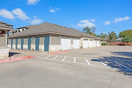 Garages | Kyle TX Apartments for Rent | Oaks of Kyle