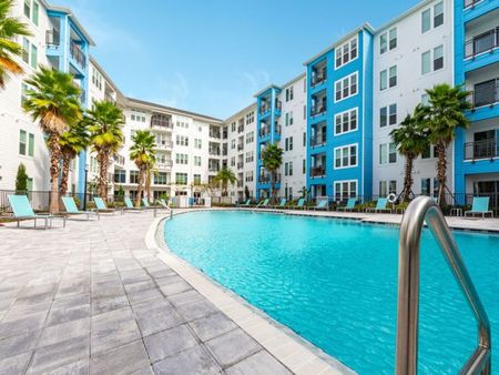 m2 at millenia pool and courtyard view