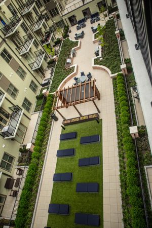 Outdoor Resident Courtyard