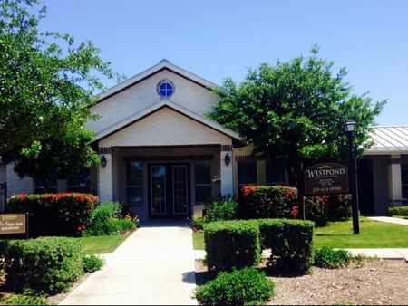Northwest San Antonio Luxury Apartments Westpond Apartments