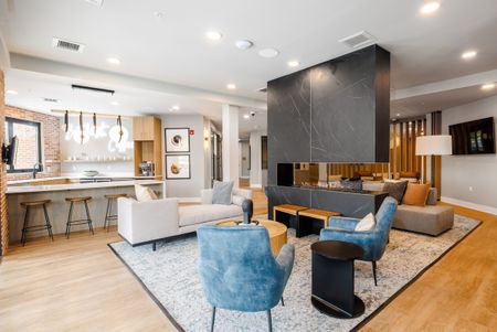 Hedges at Hawthorne - Interior Amenity