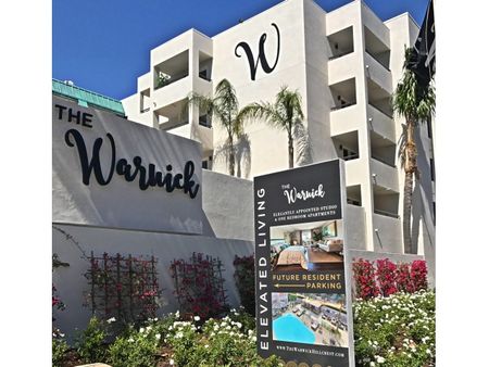 front view of the warwick apartment building