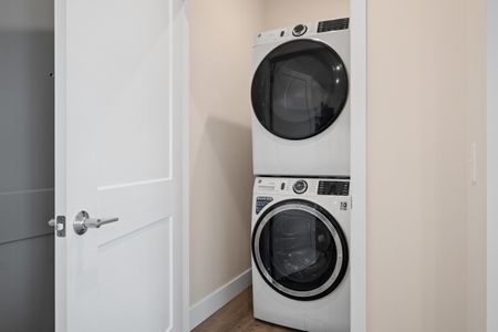 2 Bedroom Laundry Area
