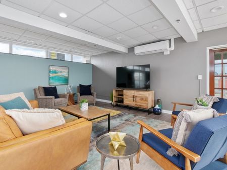 Spacious Resident Club House and Game Room | 100 Memorial Drive