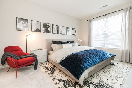 Airy Bedroom | The View at Mill Run | Apartments in Owings Mills, MD