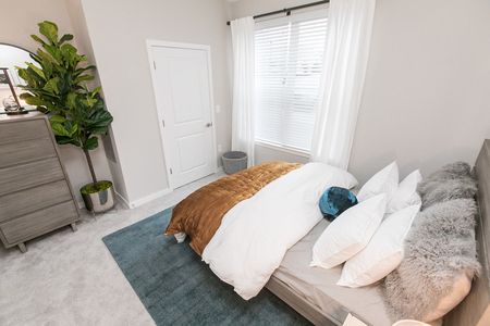 Roomy Bedroom | The View at Mill Run | Owings Mills, MD  Apartments