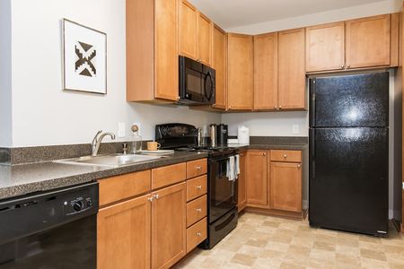 Inviting Kitchen | The View at Mill Run | Apartments in Owings Mills, MD for Rent