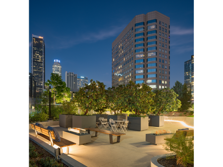 Outdoor lounge