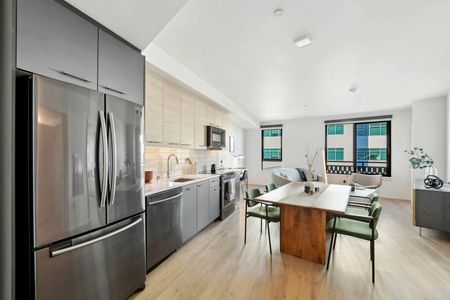 Interior Kitchen/Dining