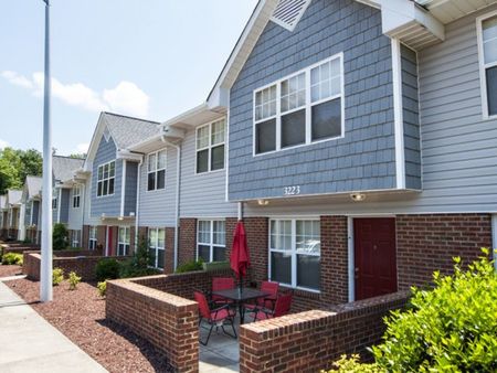 University Suites