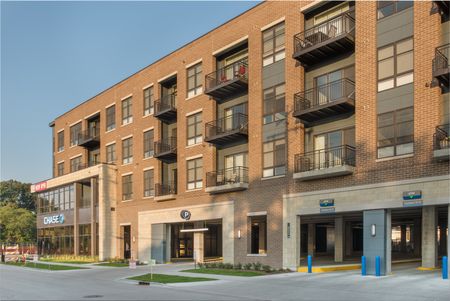 Apartments in Wauwatosa, Wisconsin. State Street Station offers luxury 1 bedroom, 2 bedroom, and 3 bedroom apartments.