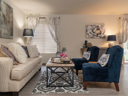 Living Room l Upscale Parkland Apartments for Rent l Tacoma, WA l Nantucket Gate