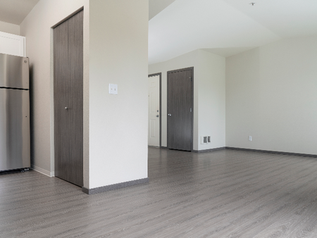 Smoke Grey Maple Style Plank Floors l Upscale Parkland Apartments for Rent l Tacoma, WA l Nantucket Gate