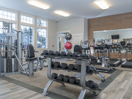 Fitness Center Free Weights l Luxury Apartments in Puyallup, WA l Silver Creek
