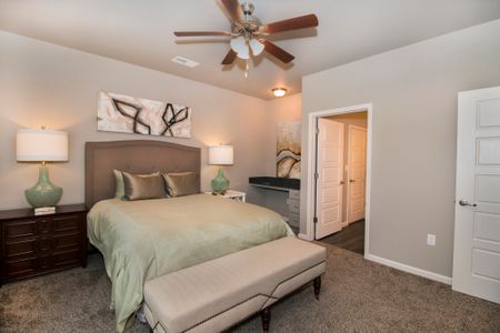 Coryell Commons 55+ apartment home, master bedroom with bathroom