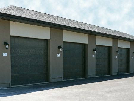 Private Garages at Veranda Vistas