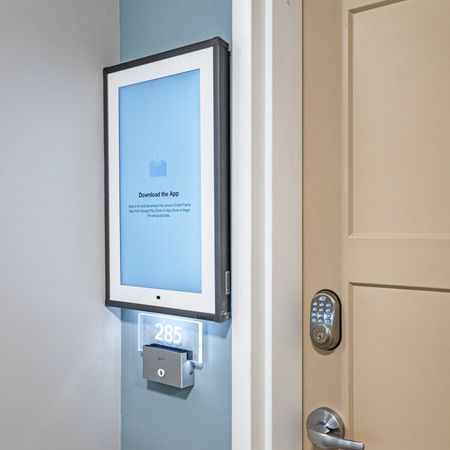 DIGITAL DISPLAY