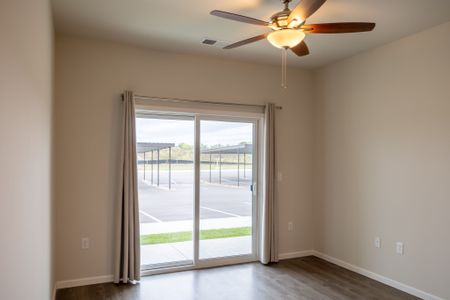 1 BEDROOM ADA LIVING ROOM