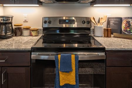 2 BEDROOM A FURNISHED KITCHEN