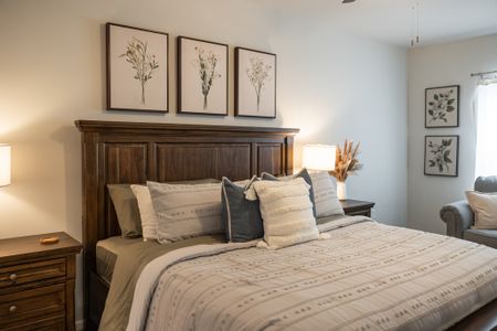 2 BEDROOM A FURNISHED PRIMARY BEDROOM