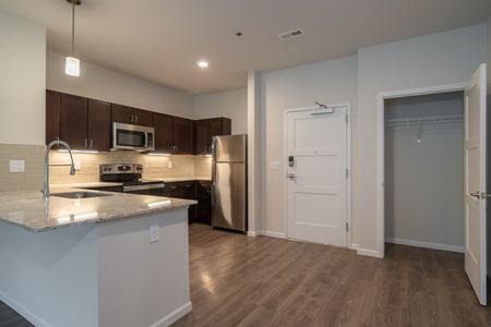 3 BEDROOM KITCHEN