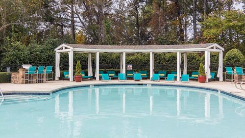 marbella pool
