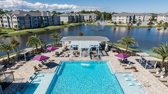 Pool & Lake Photo