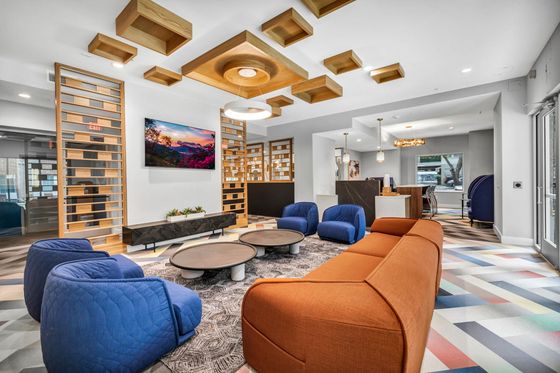 lounge