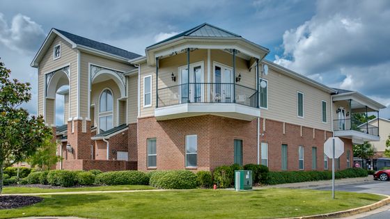 Vie at University Downs | Off-Campus Housing | Student Housing by University of Alabama | Vie Management