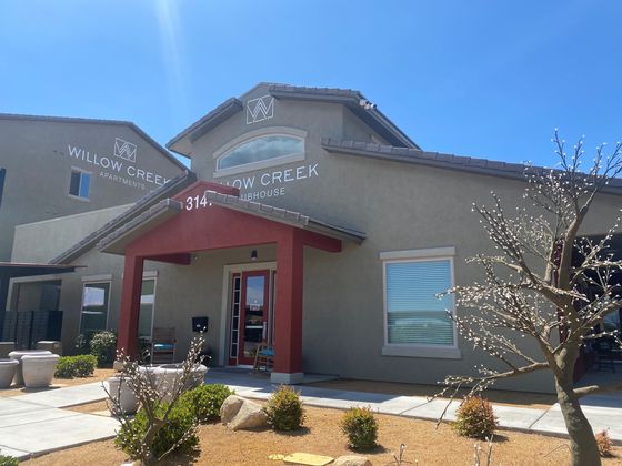 Willow Creek Apartments