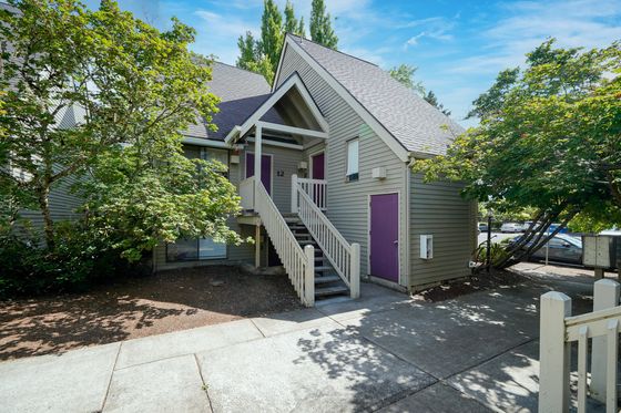 Plumtree Apartments