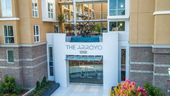 Image of exterior of building at Arroyo