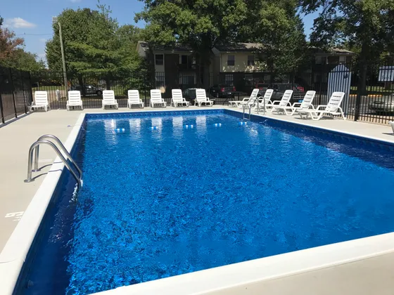 Hidden Elms sparkling blue pool
