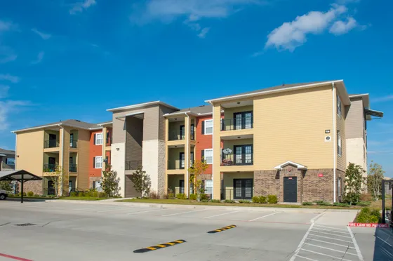 Richmond Apartment Community | Apartments In Richmond Texas | Advenir at Grand Parkway West
