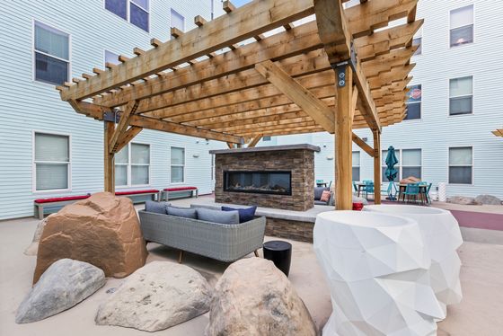 outdoor lounge