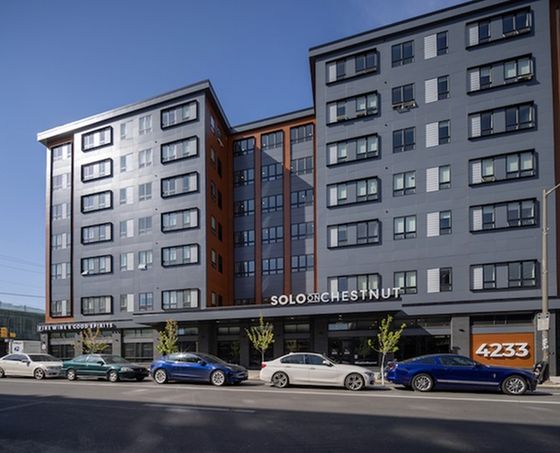 exterior of 4233