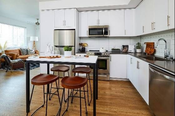 Model Kitchen and Dining Space | Helm Apartments | Apartments in Everett WA