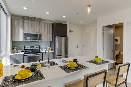 Elegant Kitchen  |  Augusta Apartments | Apartments in Seattle WA