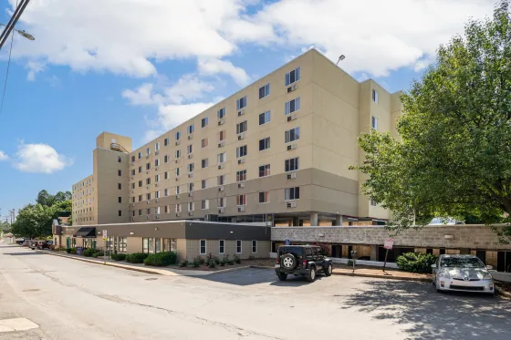 Exterior of Calder Commons, PSU Apartments