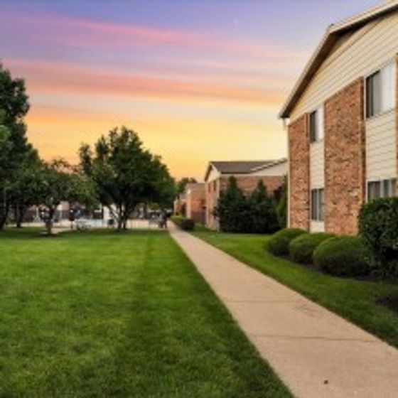 Deerfield Apartments Exterior