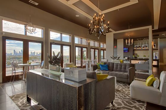 Clubhouse Lobby