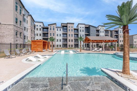 The Emma Pool