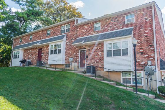 Paoli Place Apartments and Townhomes | Apartments in Paoli PA