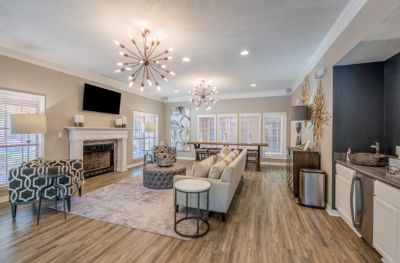 Leasing Office