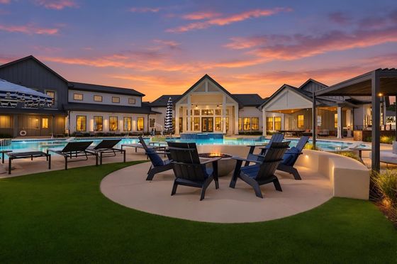 Modern Poolside Exterior