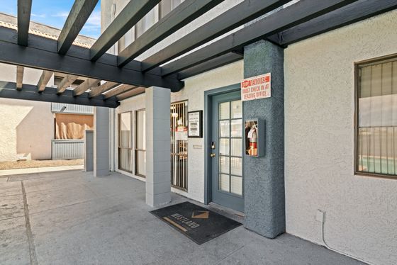 Leasing Office