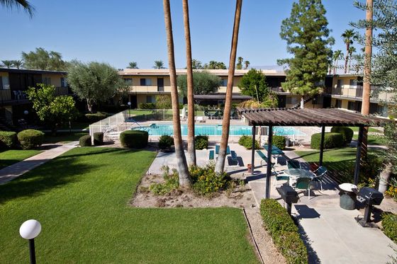 panorama pool and outside lounge area