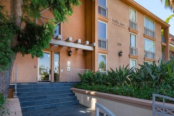 three story apartment building Elan Bella Mar Coronado