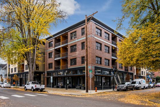 exterior of almr apartments