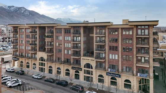 Junction View Building